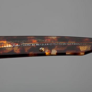 SOLGLASÖGON samt BIJOUTERI, Paloma Picasso.