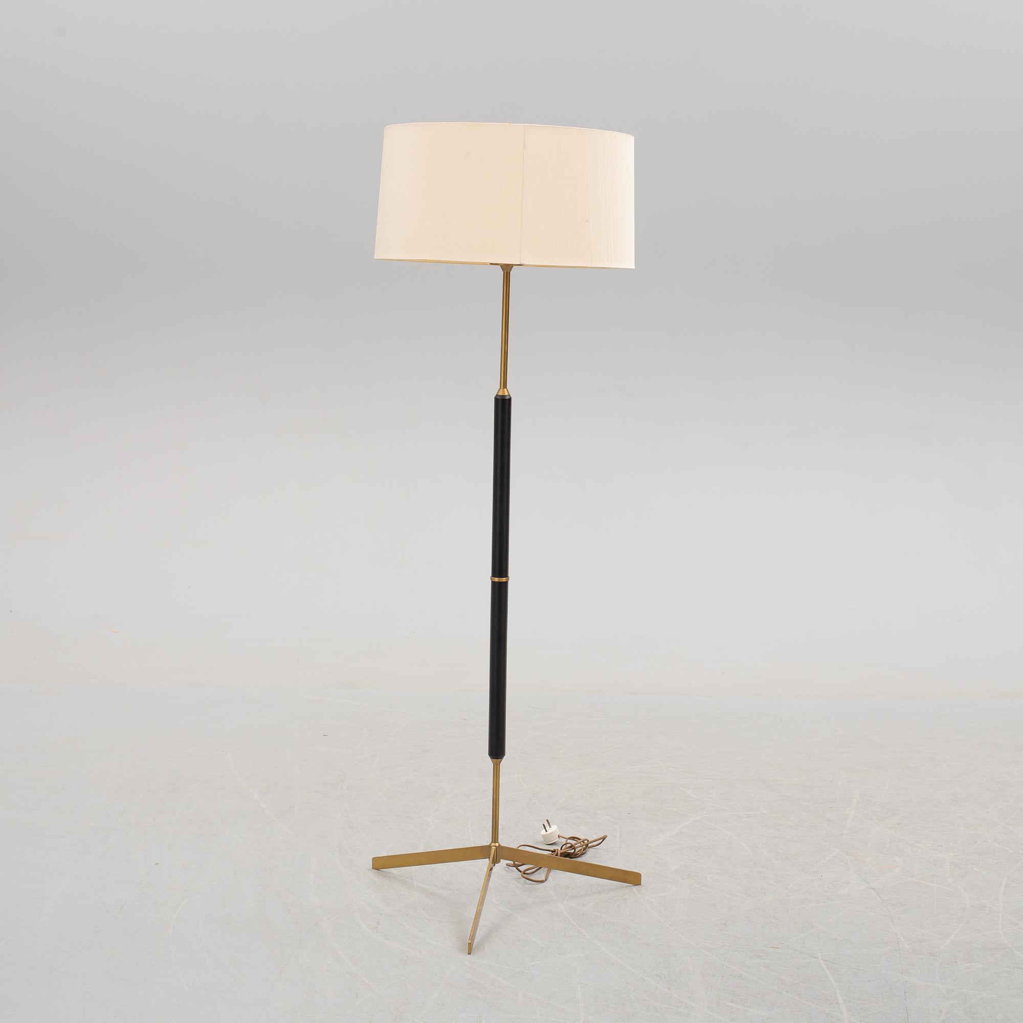 A mid 20th century G-31 floor light by Bergbom.
