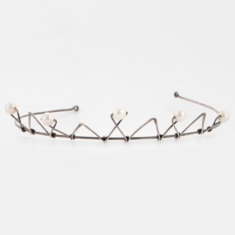 DIADEM silver med pärlor.