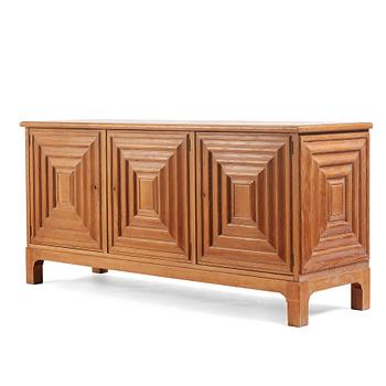 307. Oscar Nilsson, attributed to, a Swedish Modern oak sideboard, Sweden 1940s.