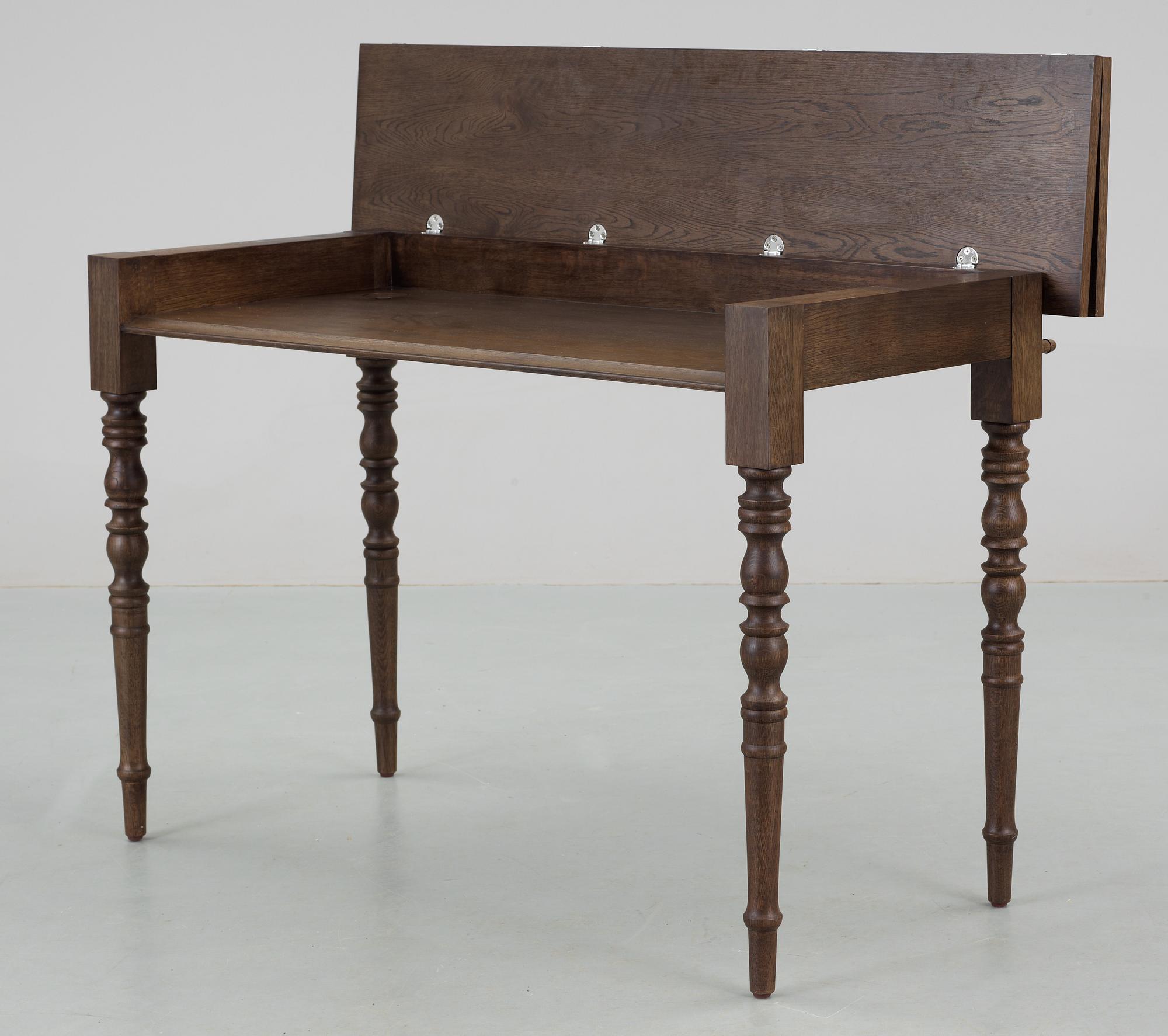 MARCEL WANDERS, "Two top secretary desk", Moooi, Holland.