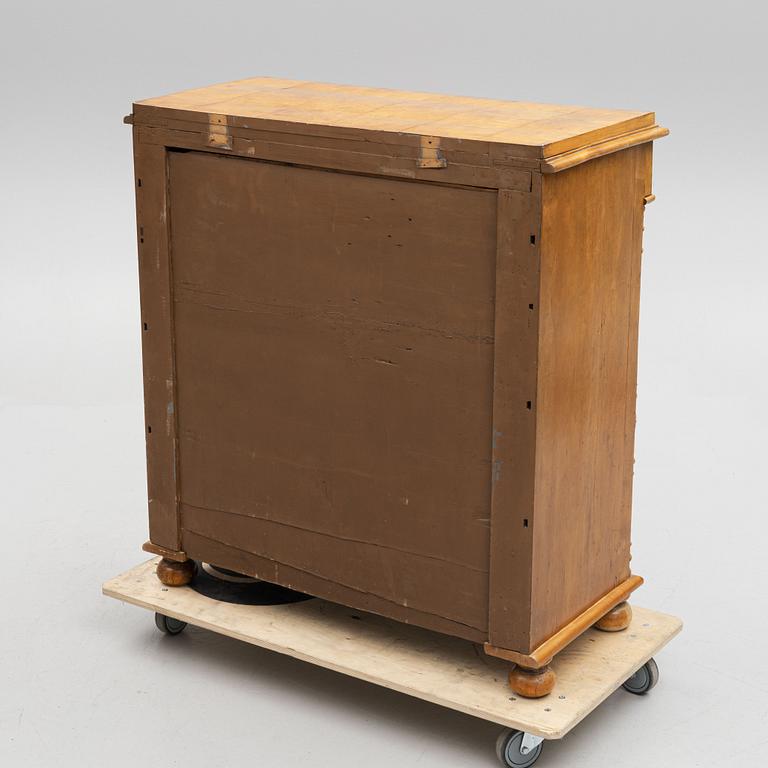 Skänk, nyrenässans, sent 1800-tal.