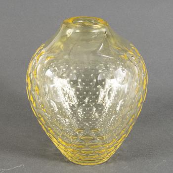 Vicke Lindstrand, a glass vase, Kosta, 1950's/60's.