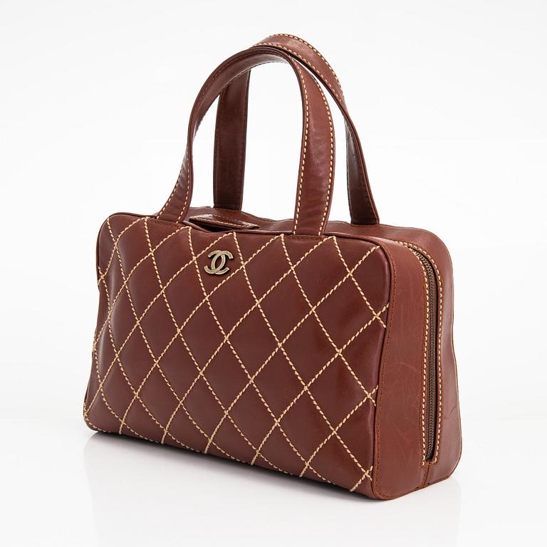 Chanel, "Surpique Wild Stitch Boston", bag, 2000-2002.