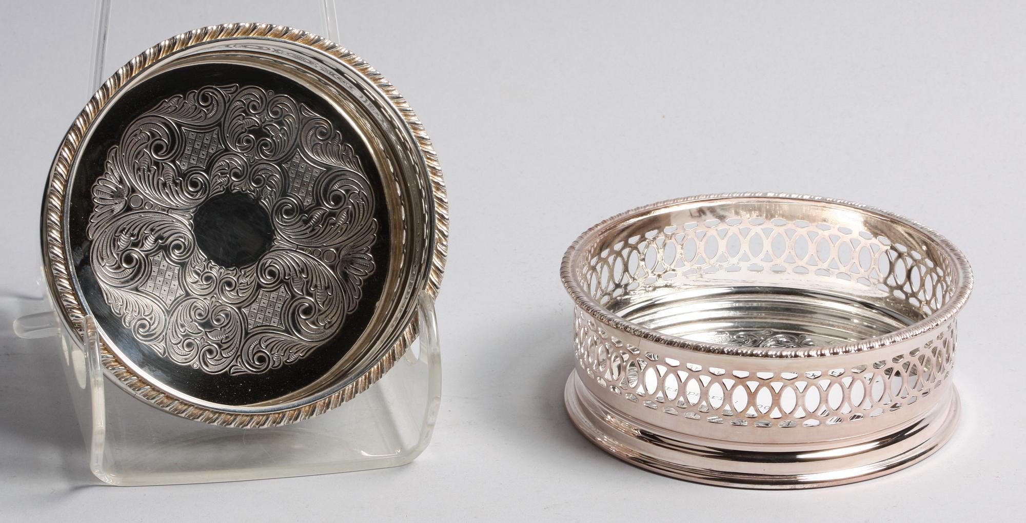 COASTERS, 2 st, nysilver.