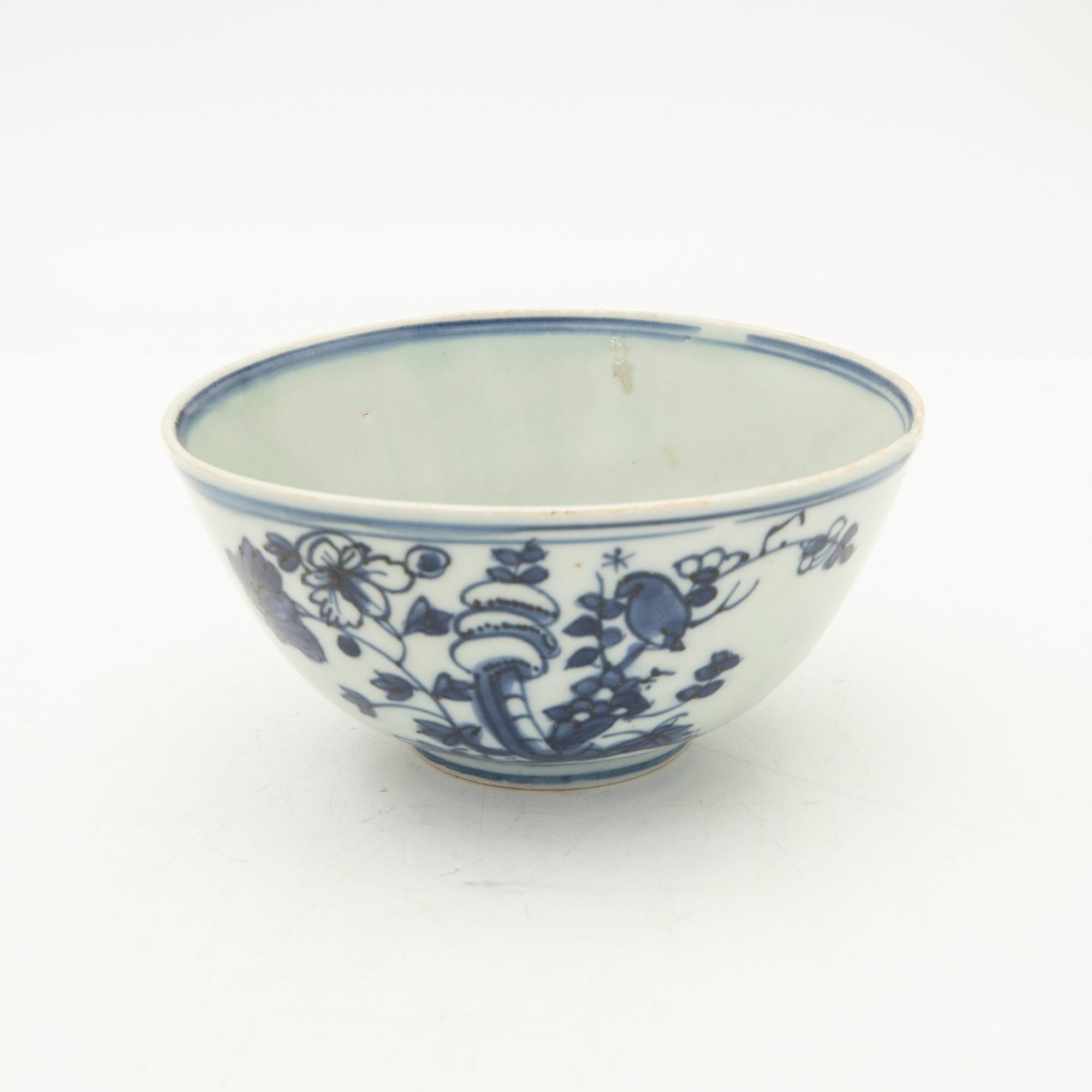 Bowl and plate, porcelain, Ming dynasty, China, 1368-1643.
