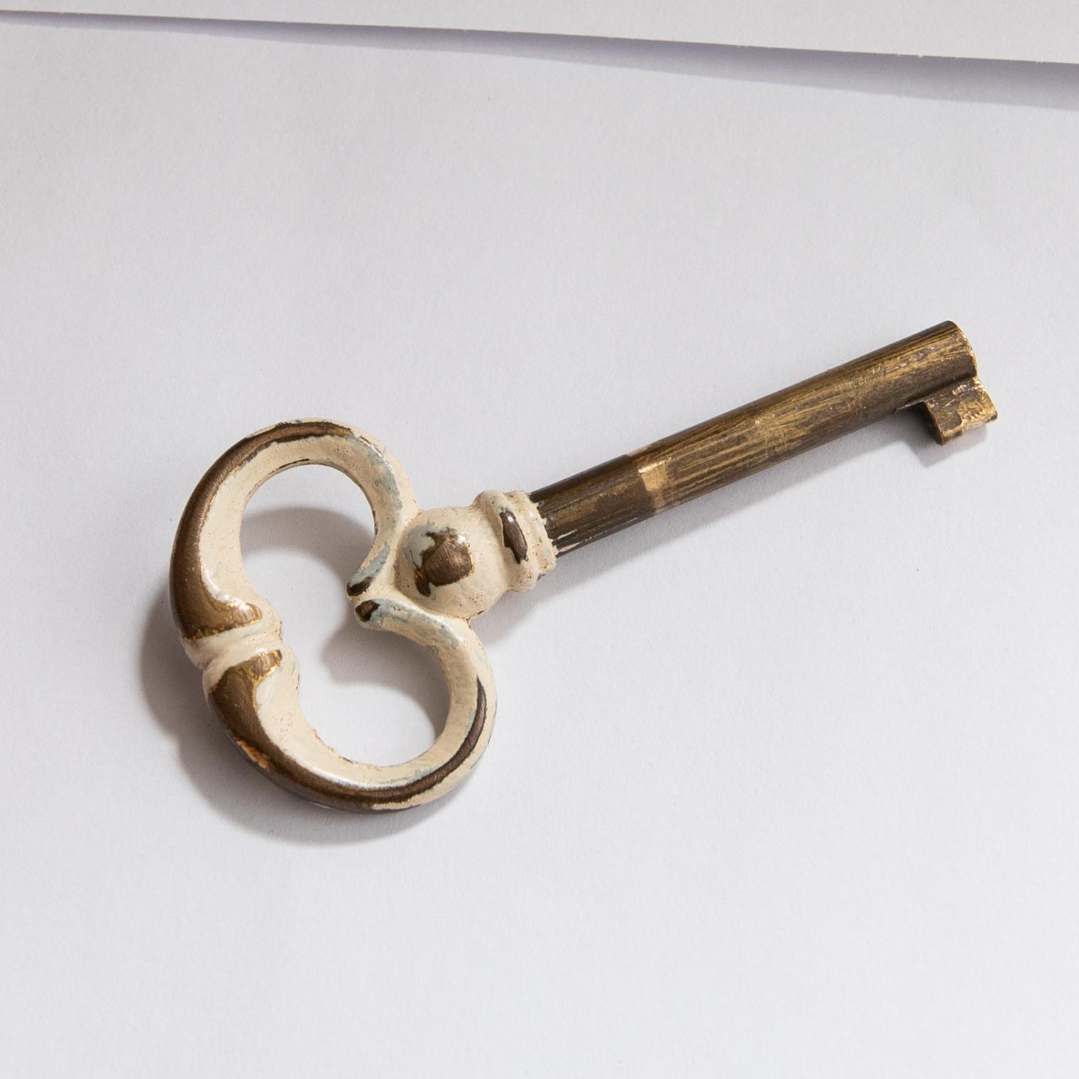 Sideboard/Credenza de Tonge modern manufacture.