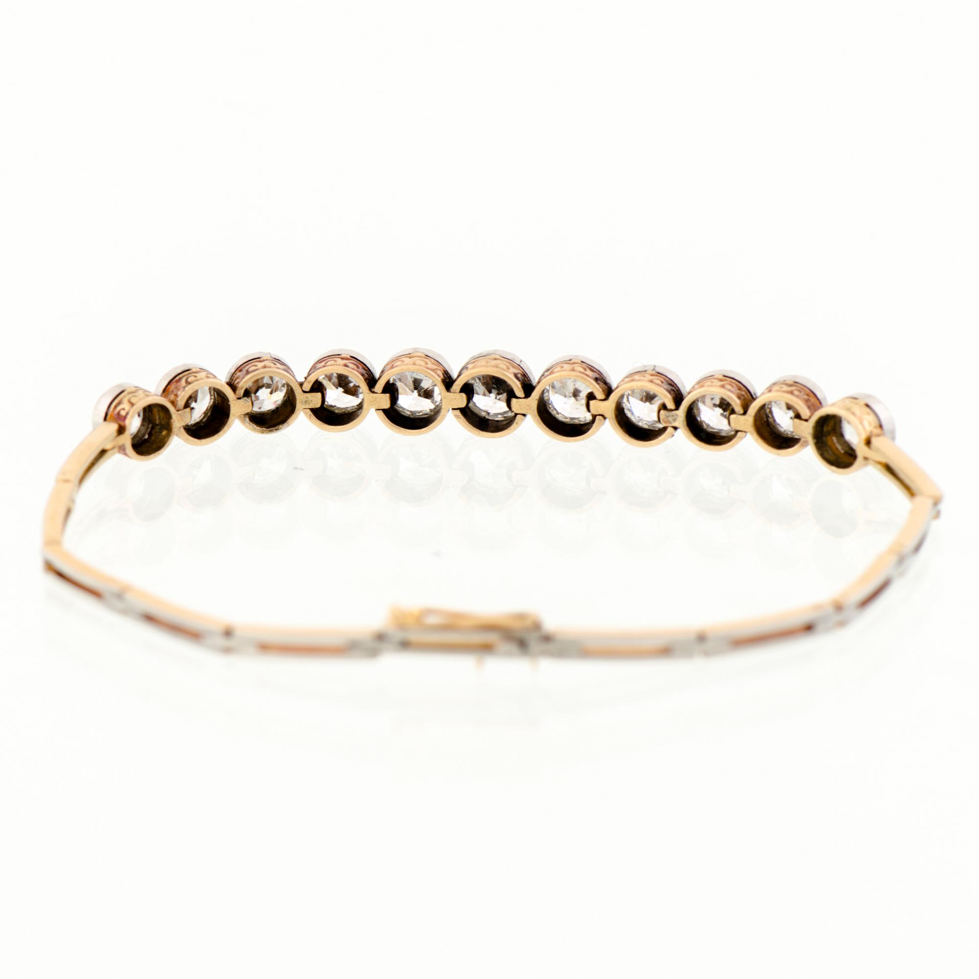 A BRACELET, old cut diamonds, 18K gold. Stockholm 1916.