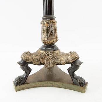 Kandelabrar ett par Empire-stil omkring 1900.