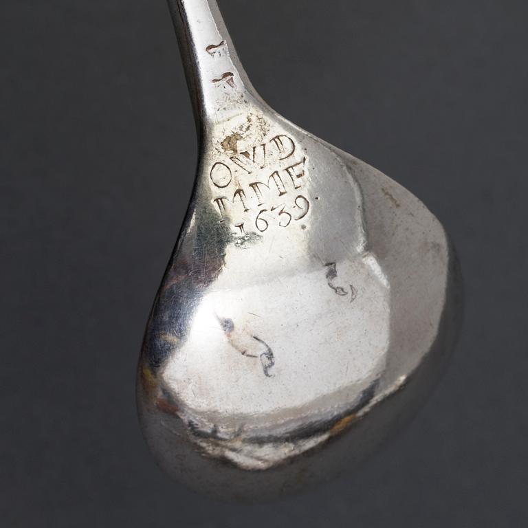 A Norweigian 17th century silver spoon, possibly, unidentified marks.