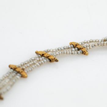 Necklace, 18k gold with amethysts and seed pearls.