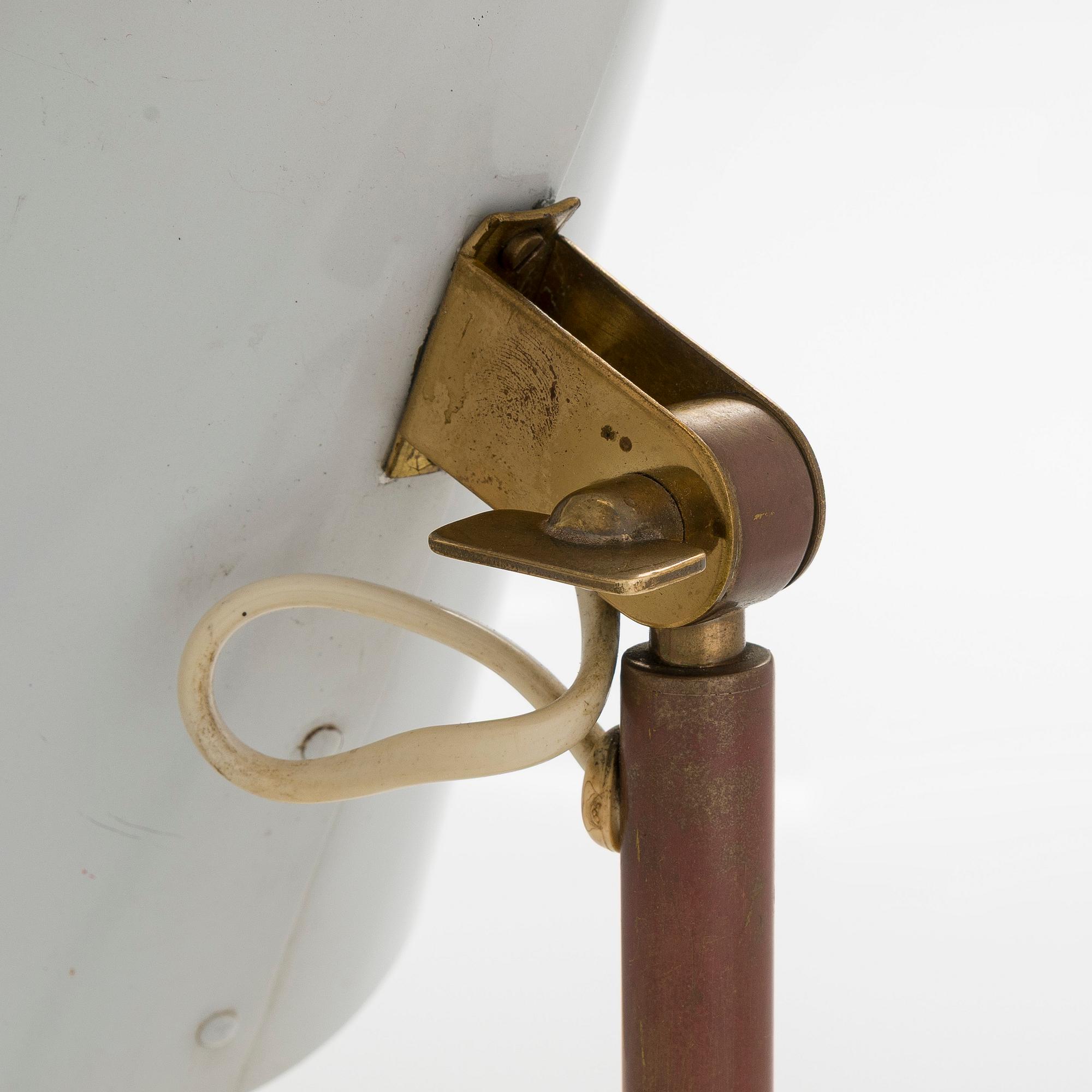 Paavo Tynell, bordslampa, modell 9222, Idman,, 1900-talets mitt.