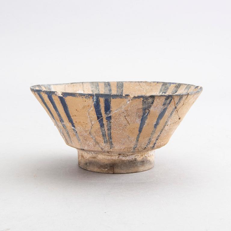SKÅL Persien 1200-tal lergods med lysterglasyr.