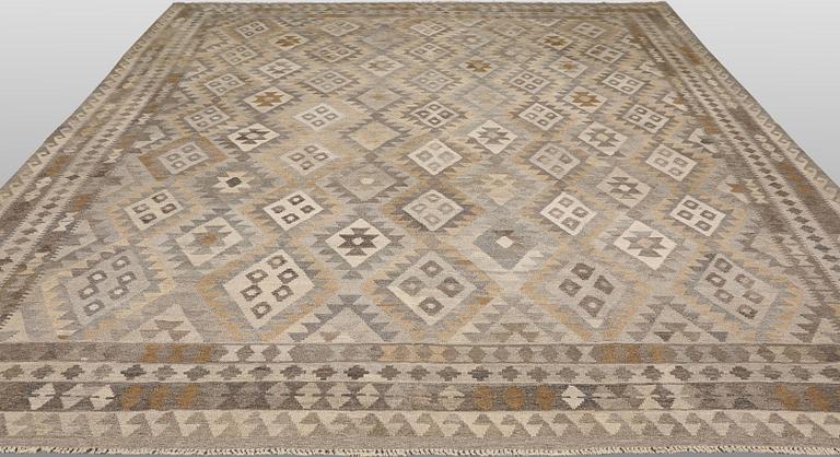 A Kilim carpet, approx. 375 x 283 cm.