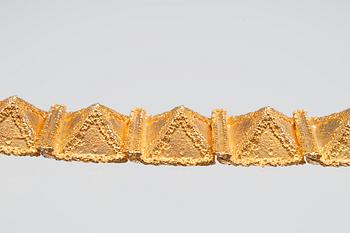 Björn Weckström, A GOLDEN BRACELET "PYRAMIDI".