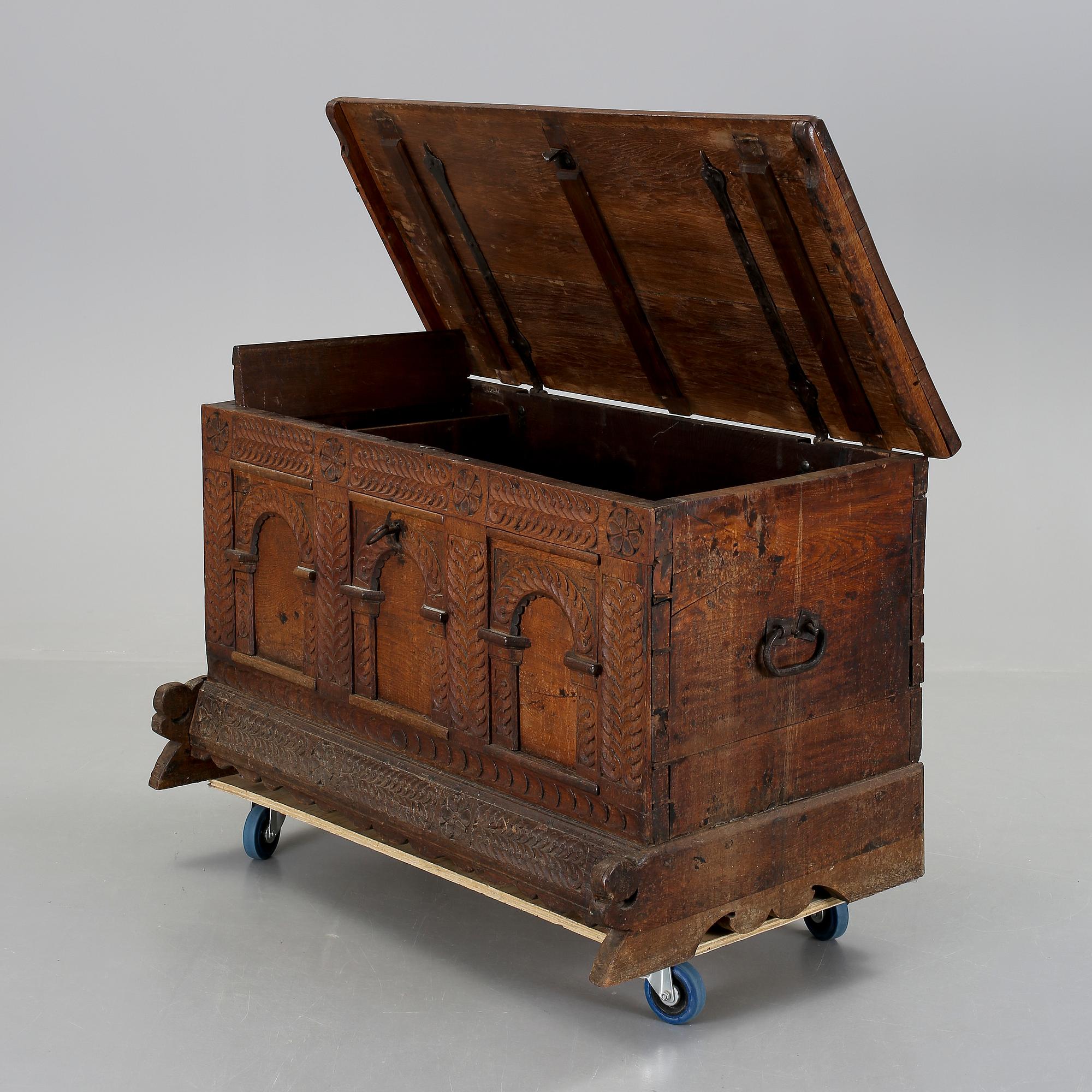 KISTA, delvis barock 1600-tal.