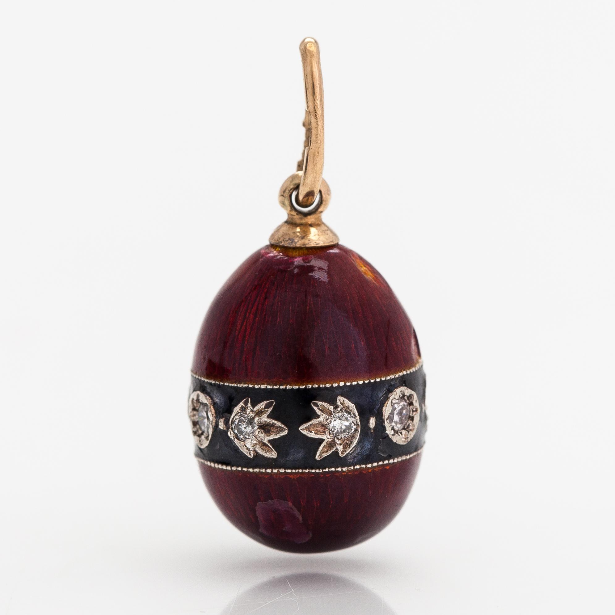 Hänge, ägg, 14K guld, silver, emalj och diamanter ca 0.22 ct tot. Sovietunionen.