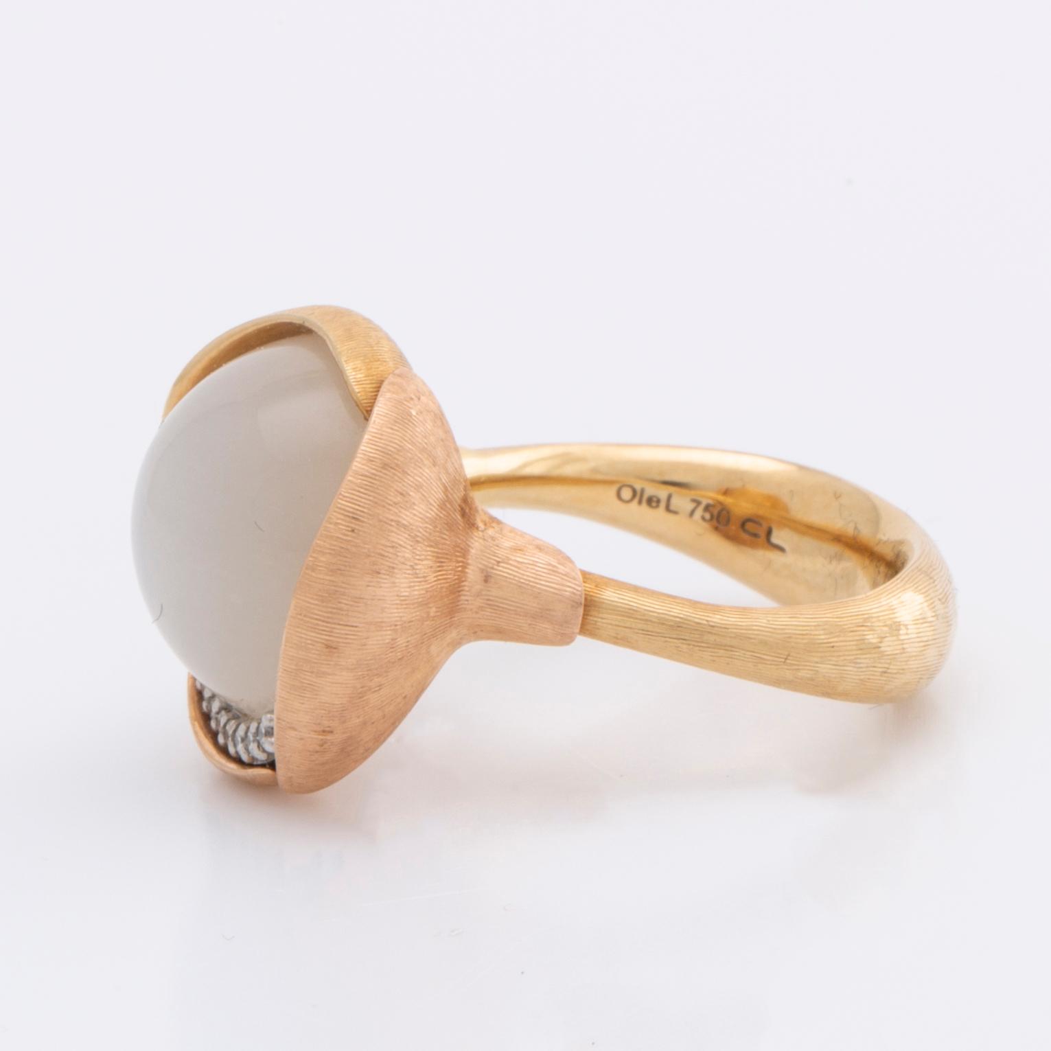 LYNGGAARD RING Lotus collection 18K gold w 1 moonstone and brilliant-cut diamonds total 0,05 ct TW VS, original box.