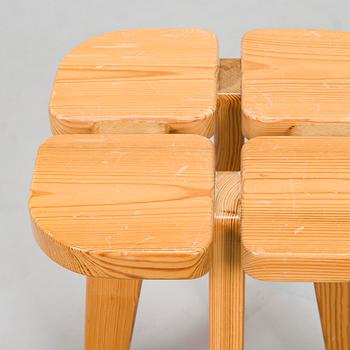 Rauni Peippo, a pair of stools "Apila" (Four-leaf clover) for Oy Stockmann Ab, Keravan Puusepäntehdas, Finland.
