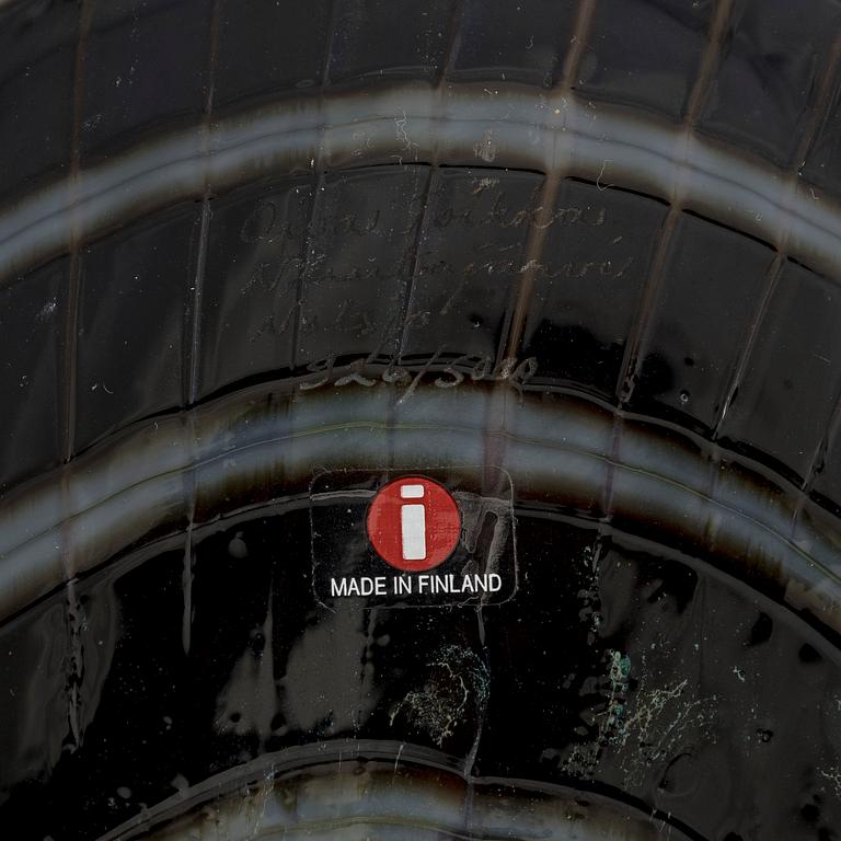 Oiva Toikka, glasfågel, signerad Oiva Toikka Nuutajärvi Notsjö, numrerad 926/5000.