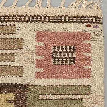 Märta Måås-Fjetterström, Matta, "Nyponblomman", rölakan, ca 213,5-214,5 x 148,5-150,5 cm, signerad AB MMF.