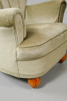 FÅTÖLJER, ett par, omkring 1900-talets mitt.