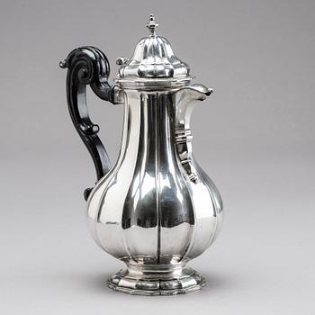 A SWEDISH SILVER COFFEE POT, probably Gävle or Lidköping, 18th century, weight c:a 750 g.