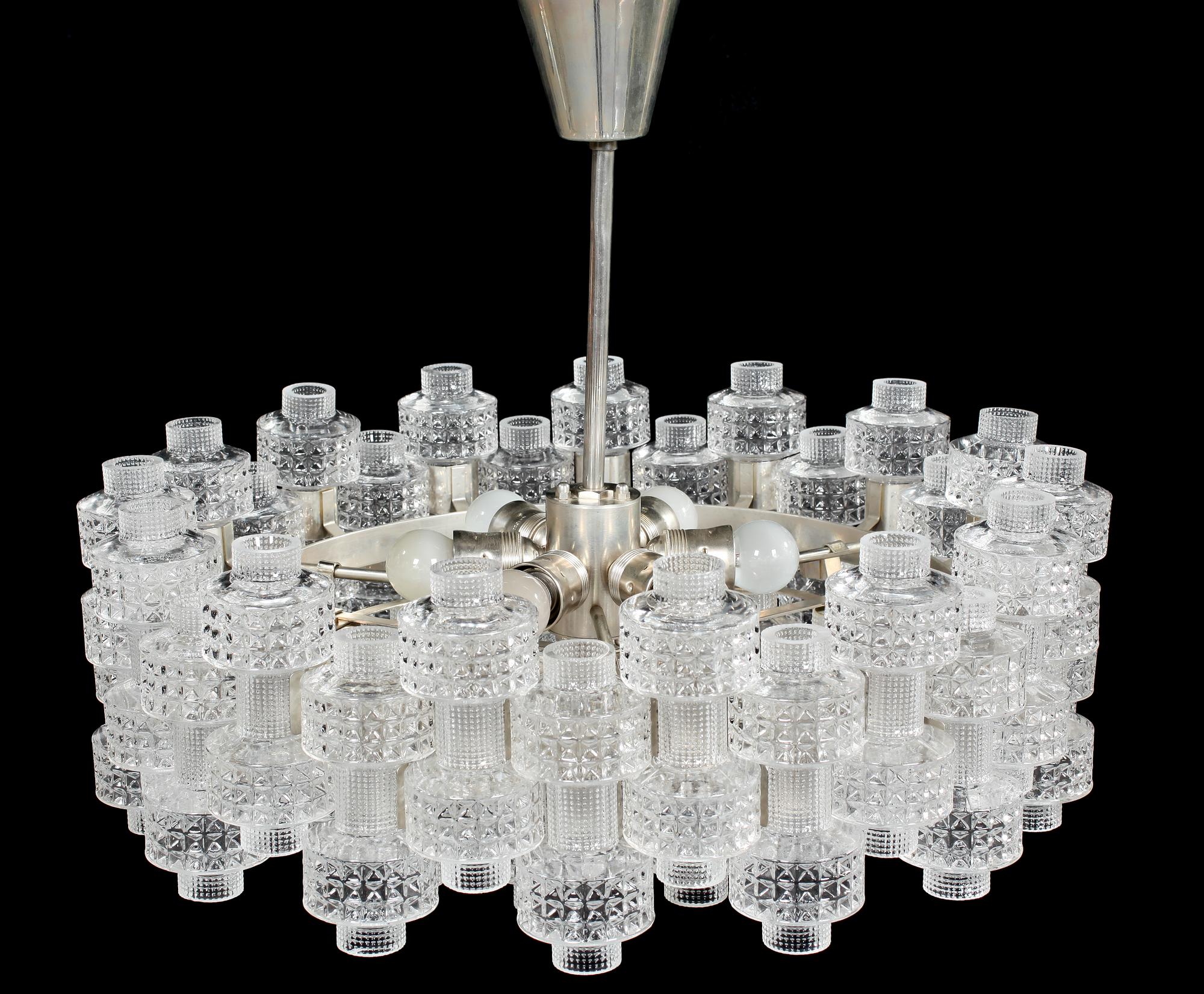 TAKLAMPA, "Festival", Gert Nyström, 1900-talets andra hälft. Höjd ca 54 cm.