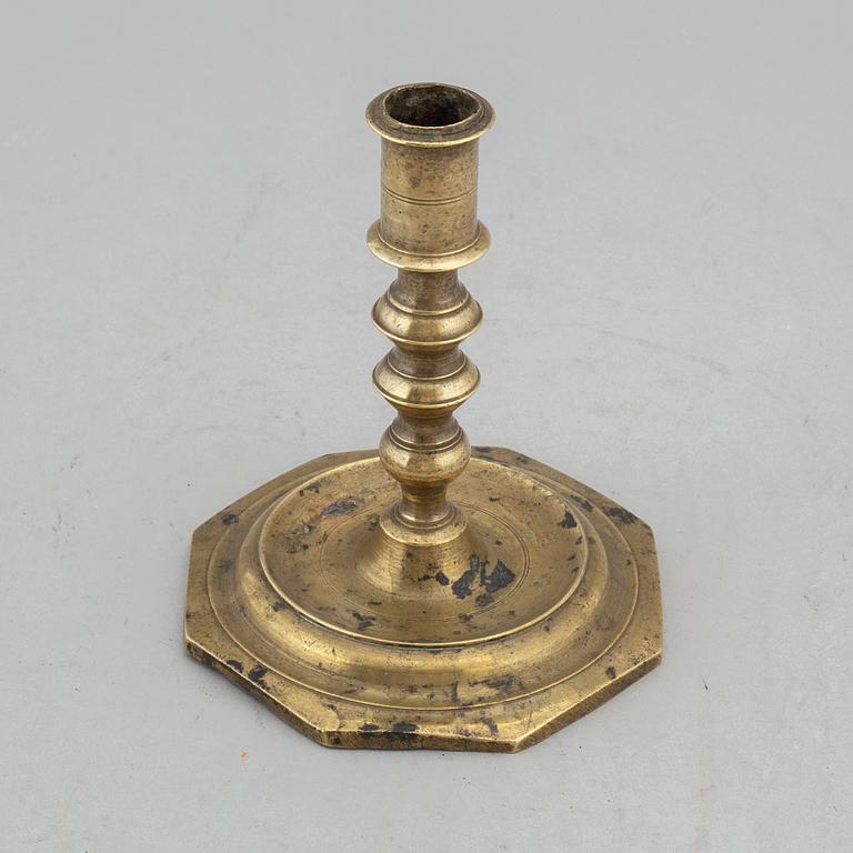 LJUSSTAKE, brons, 1600-tal.