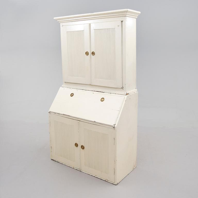 SKÄNKSKÅP, 1800-tal.