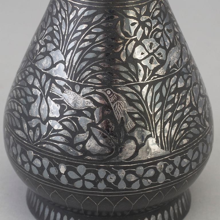 A VASE/A HUQQA BASE, Bidriware, India, 19th century.