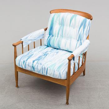 A pair of second half of the 20th century easy chairs "Skrindan" by Kerstin Hörlin Holmqvist.