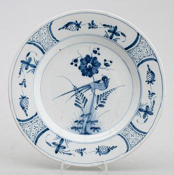 TALLRIK, fajans, Johan Waltman, Marieberg, daterad 21/11 57, 1700-tal.