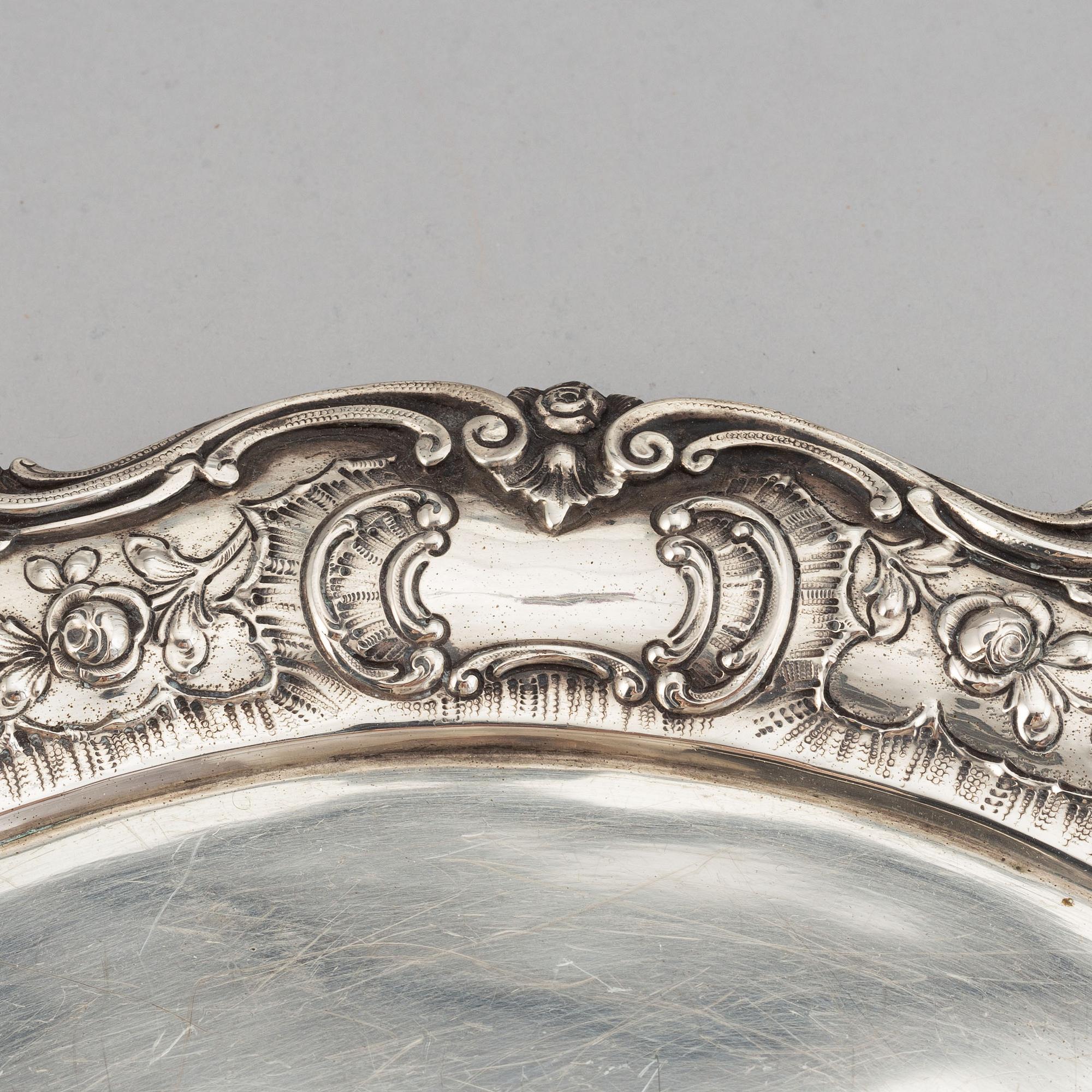 A german rococo-style silver coffee- and tea set, Weinranck & Schmidt, Hanau, circa 1900.