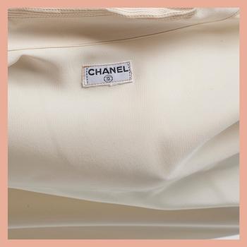 BLUS, Chanel.