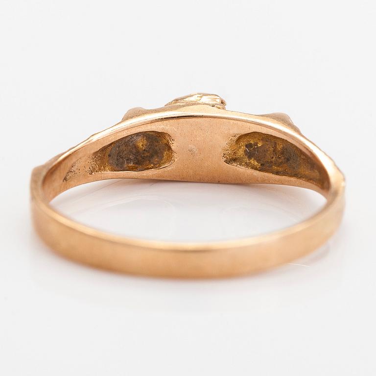 Björn Weckström, a 14K gold and cultured pearl ring 'Small word' for Lapponia 1971.