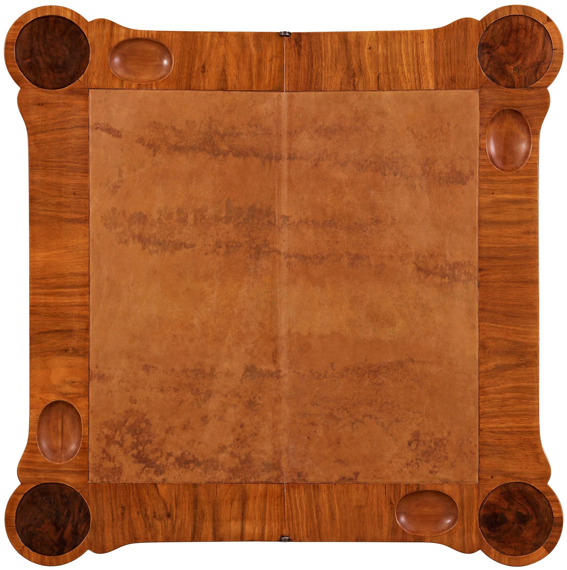 SPELBORD, av Georg Haupt 1772 (mästare i Stockholm 1770-1784). Rokoko.