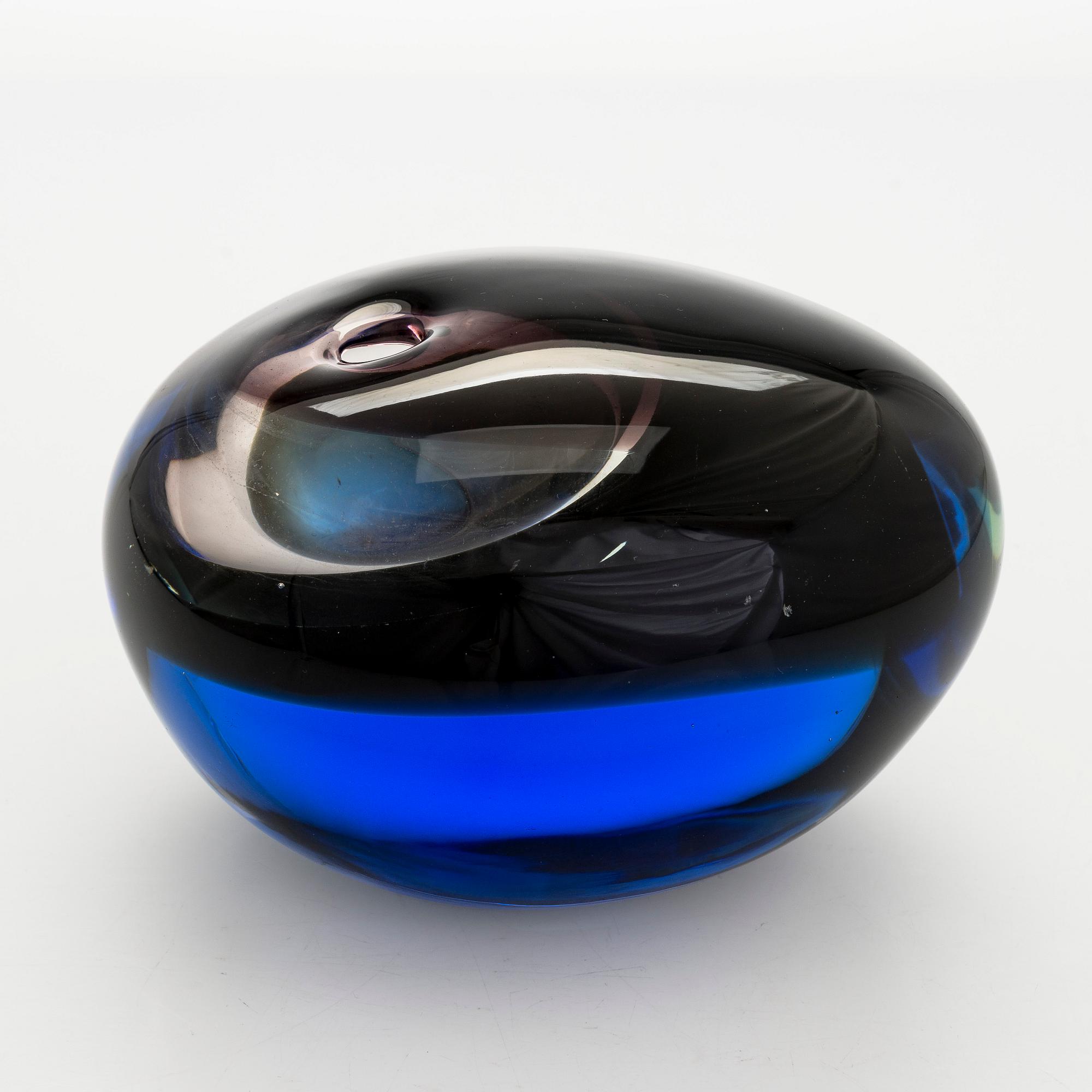 Timo Sarpaneva, lasiveistos, "Black bird", signeerattu Timo Sarpaneva 1997.