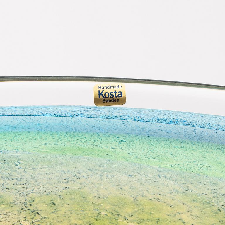 Göran Wärff, decorative bowl Kosta studio late 20th century.