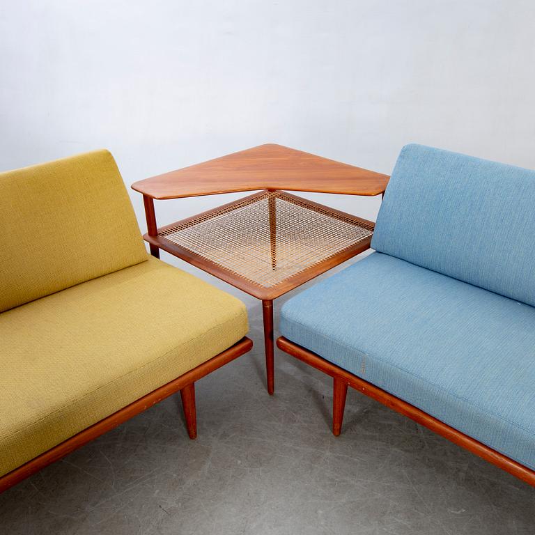 Peter Hvidt & Orla Mølgaard Nielsen,.