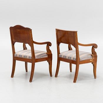 Karmstolar, ett par, empire, Ryssland/Baltikum, 1800-talets första hälft.