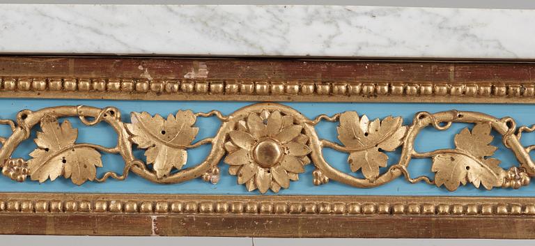 KONSOLBORD. Gustavianskt stockholmsarbete i Pehr Ljungs art, 1700-talets slut.