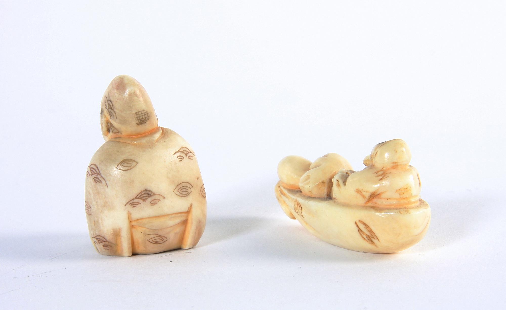 NETSUKE, 2 st, ben, Japan.