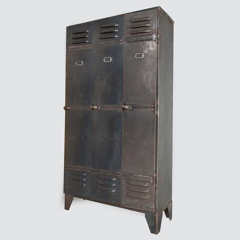 A metal industrial cabinet, first half of the 20th century.