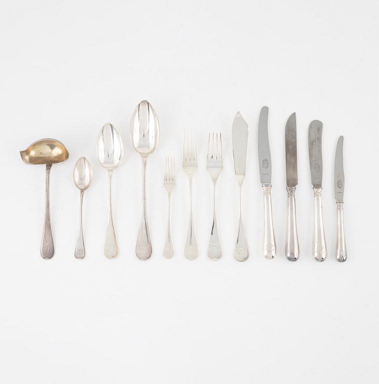 A 99-piece silver flat wear set, model 'Swedish', C.G.Hallberg, 1928-50.