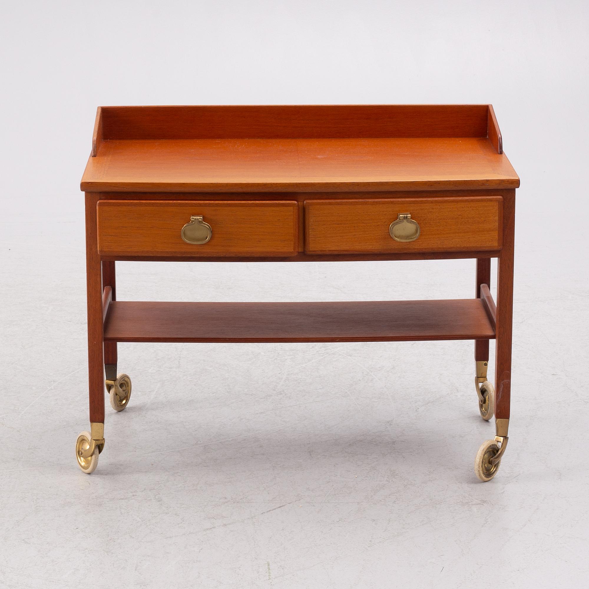 Kerstin Hörlin-Holmquist, serveringsvagn, ur Triva-serien för Nordiska Kompaniets Verkstäder i Nyköping, 1960-tal.