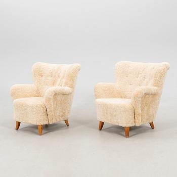 Ilmari Lappalainen, a pair of armchairs from the 1940s/50s, Finland.