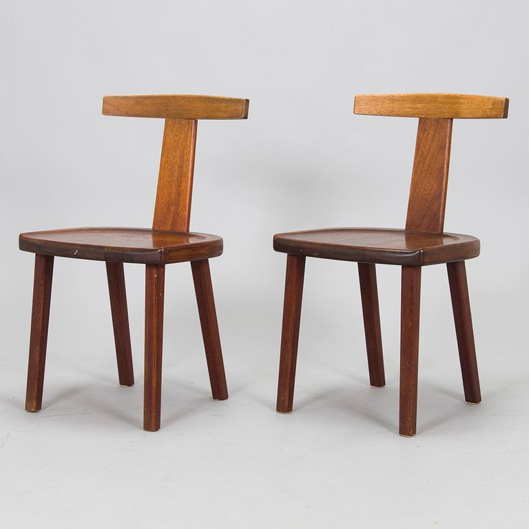 Olavi Hänninen, Four 1950s 'T-chairs' (Juha), for Huonekalu Mikko Nupponen Oy.