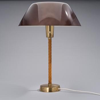 LISA JOHANSSON-PAPE, BORDSLAMPA. Senator. Tillverkad av Orno, 1950-tal.