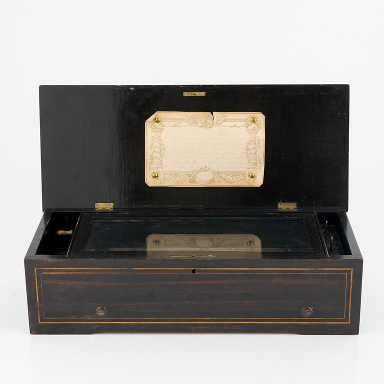 Speldosa, omkring år 1900.